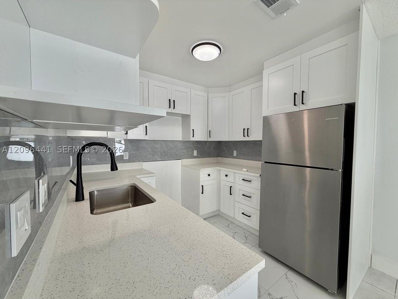 797 Crystal Lake Dr #797 - Photo 2 of 23