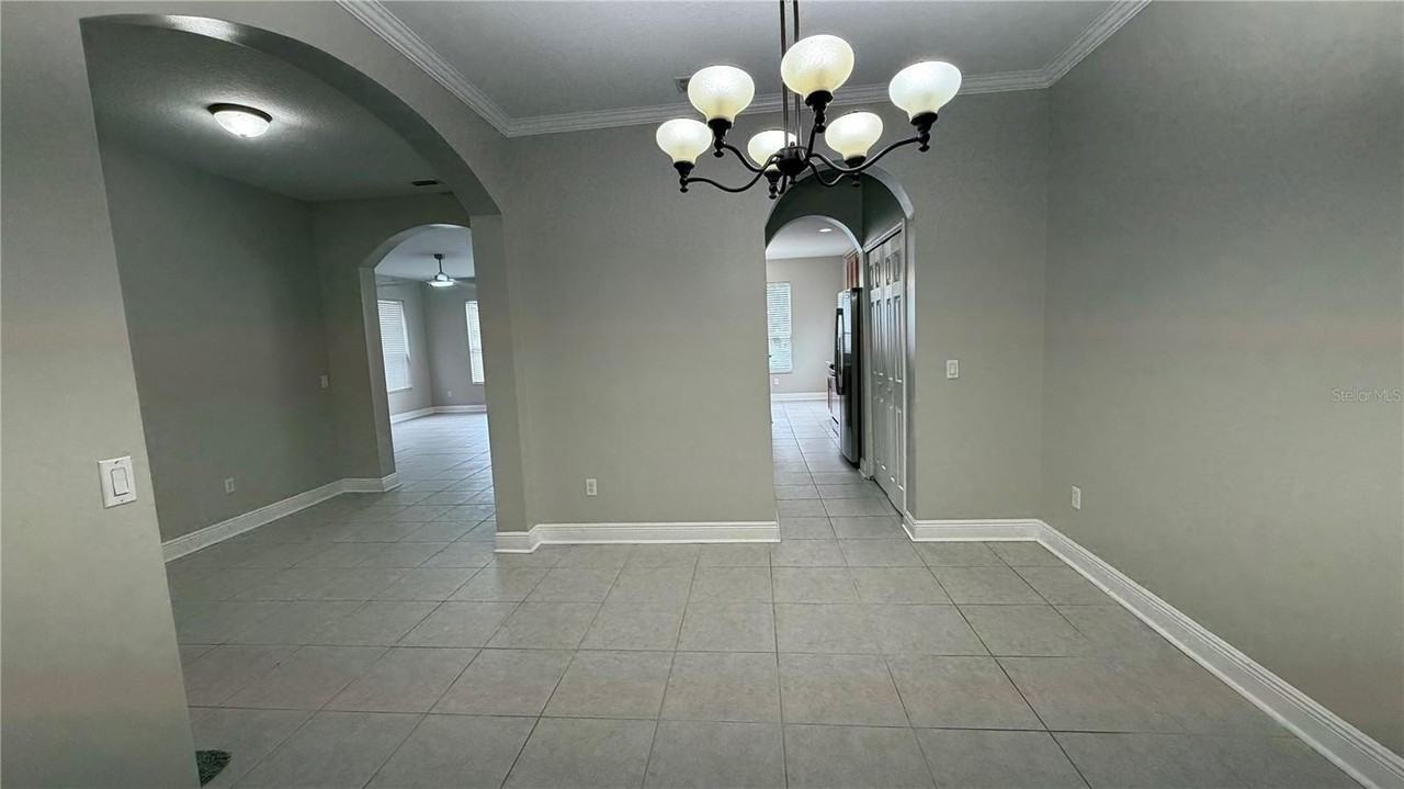 6466 Old Carriage Rd - Photo 6 of 28