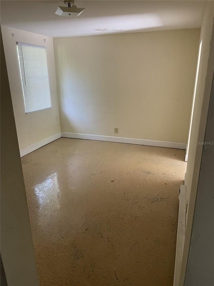 455 Pursley St #A7 - Photo 2 of 12