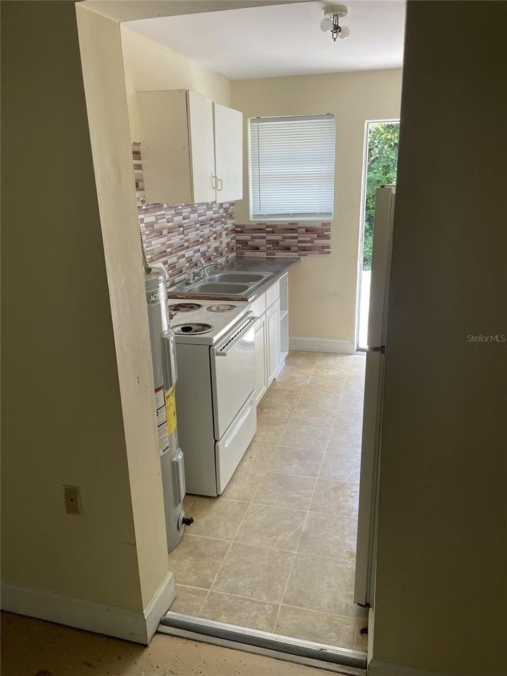 455 Pursley St #A7 - Photo 7 of 12