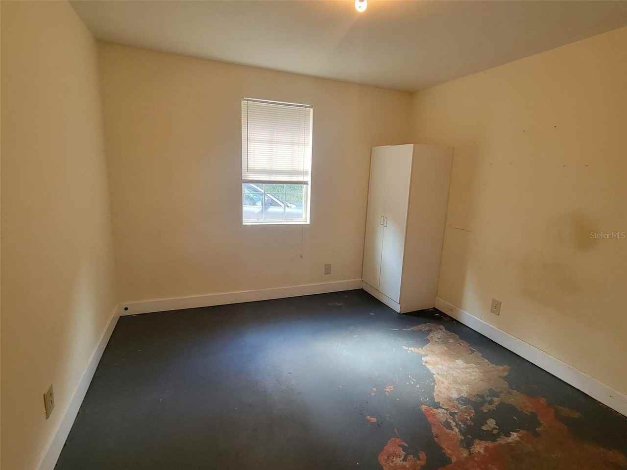 455 Pursley St #A8 - Photo 4 of 8