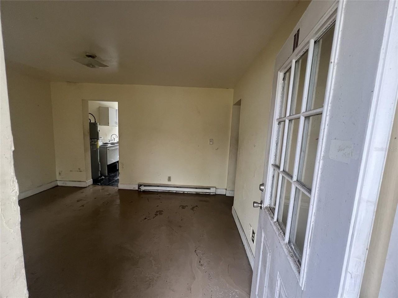 455 Pursley St #A11 - Photo 3 of 5