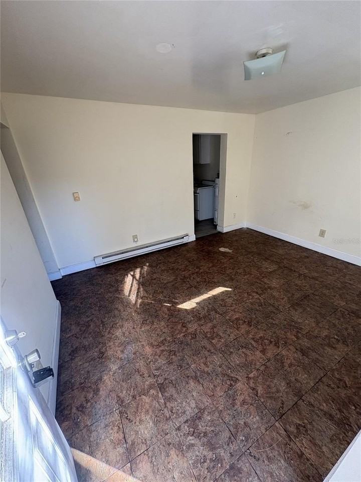 455 Pursley St #B16 - Photo 2 of 8