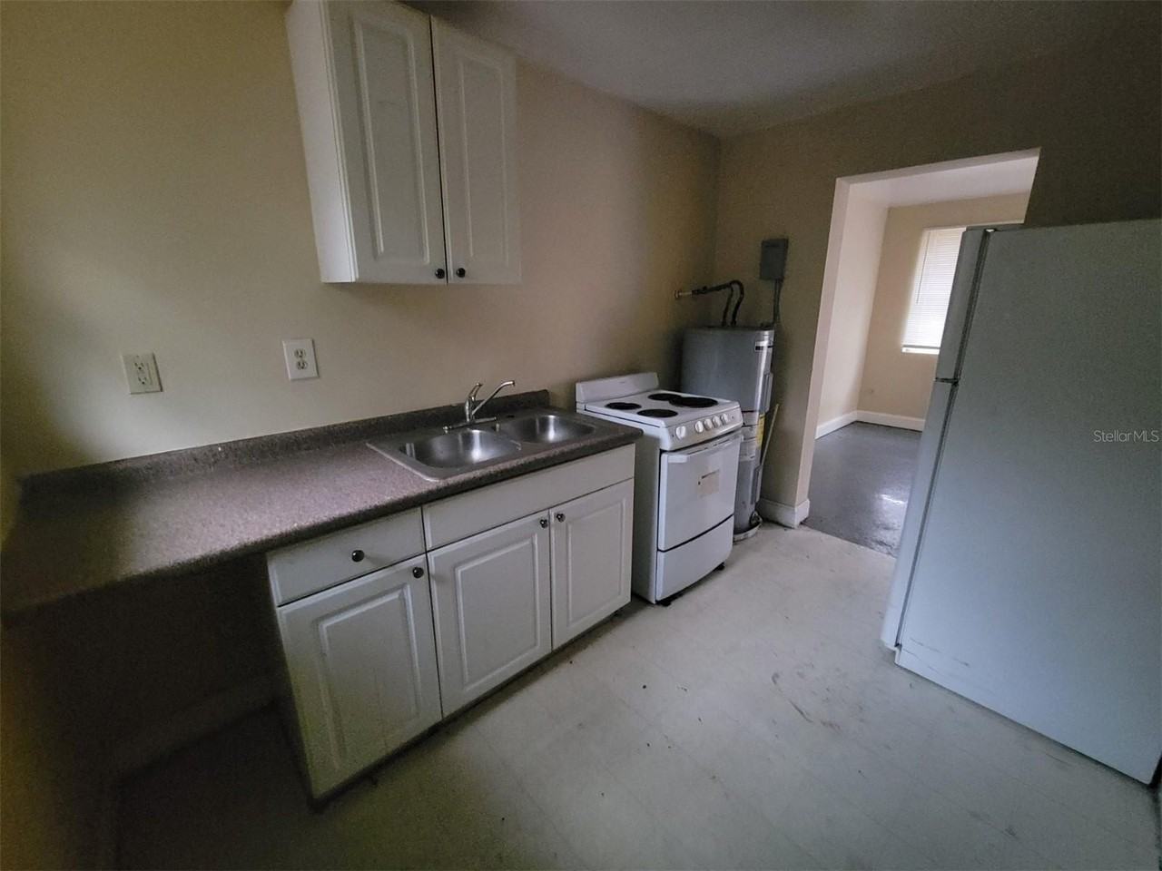 455 Pursley St #B18 - Photo 3 of 8