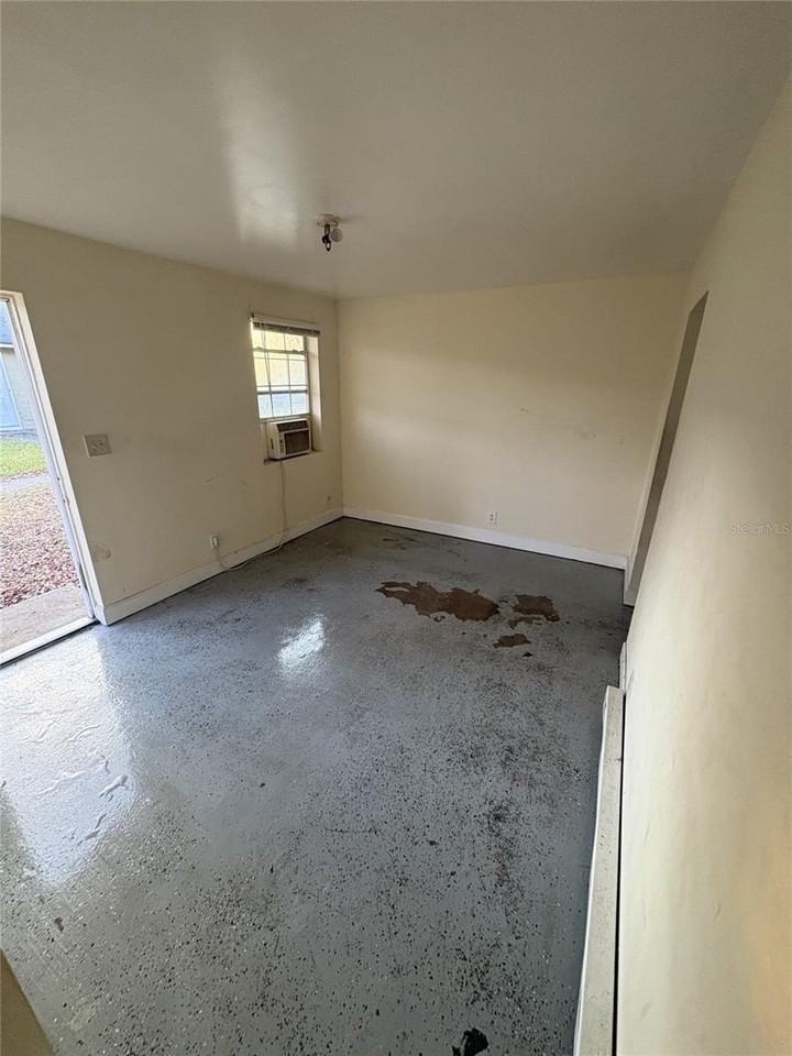 455 Pursley St #B21 - Photo 7 of 8