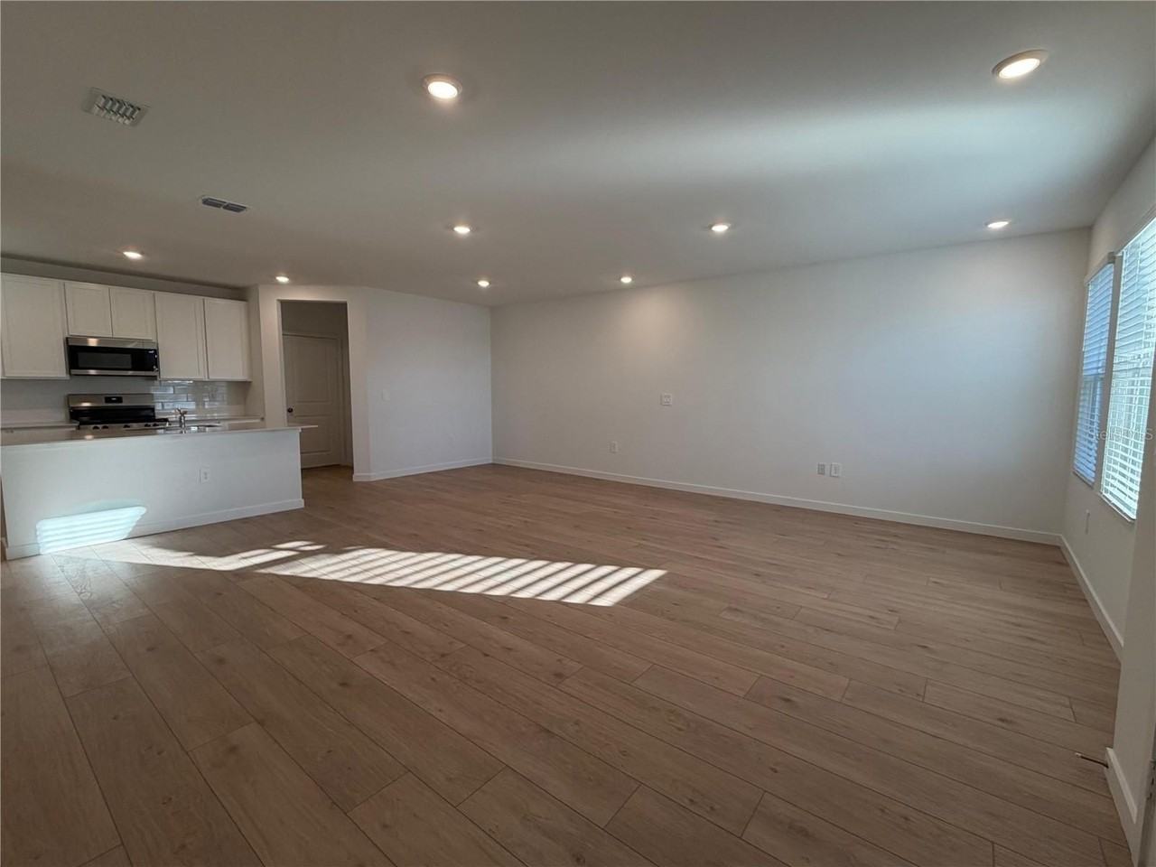 4459 Elliotts Astor Blvd - Photo 3 of 26