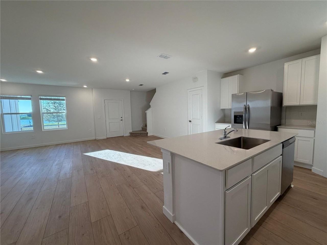 4459 Elliotts Astor Blvd - Photo 6 of 26