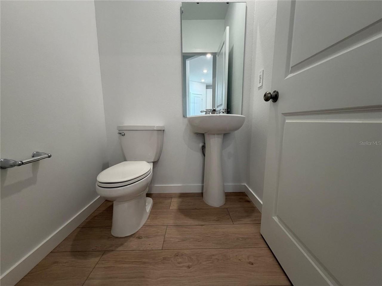 4459 Elliotts Astor Blvd - Photo 7 of 26