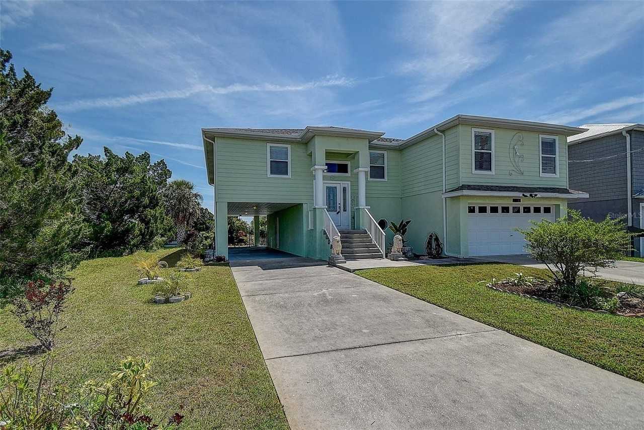 3380 Poinsettia Dr - Photo 2 of 41