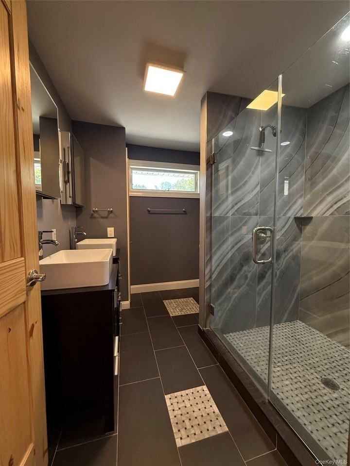 430 Stony Ford Rd - Photo 6 of 14