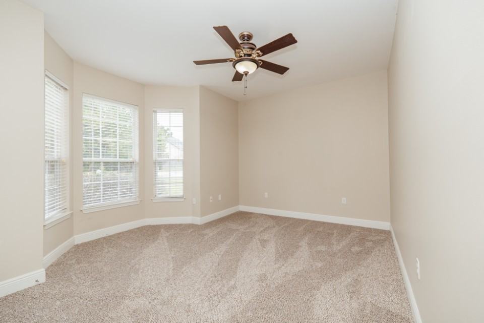 114 Crab Apple Ave #74 - Photo 2 of 33