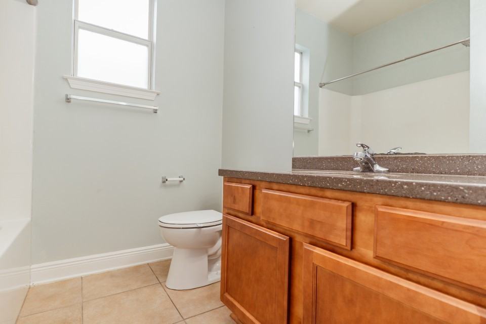 114 Crab Apple Ave #74 - Photo 5 of 33