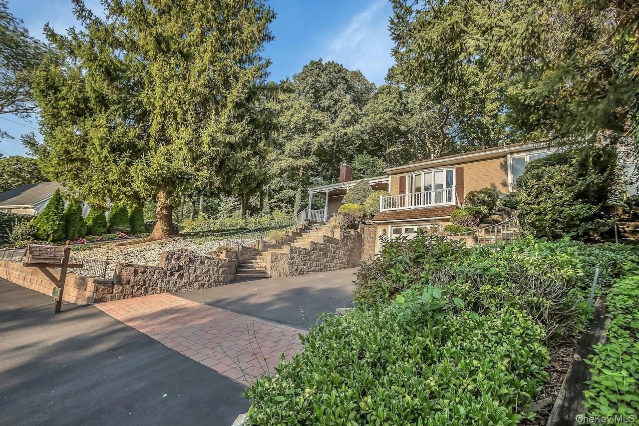20 Linda Pl - Photo 2 of 29