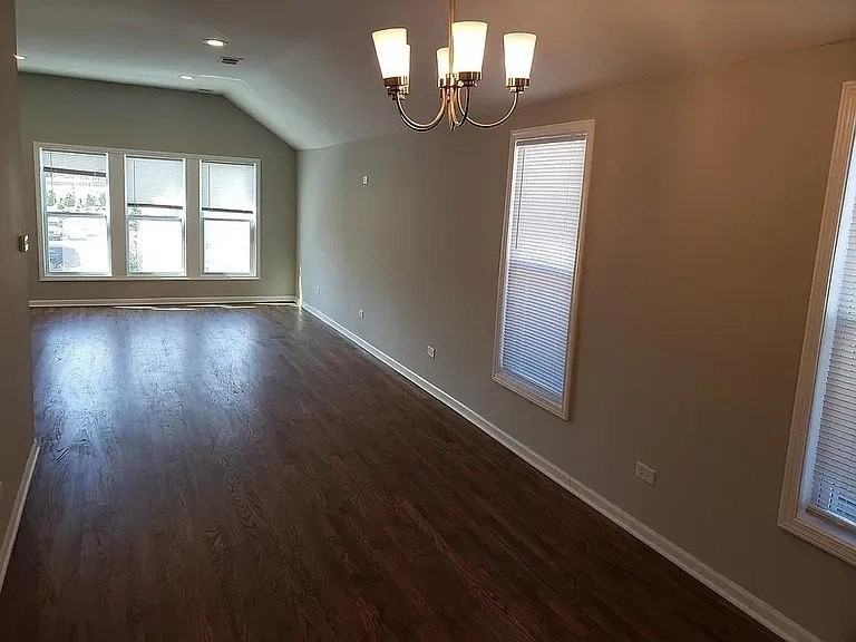 544 W Cullerton St #2 - Photo 6 of 12