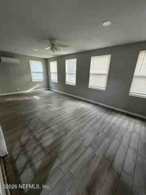 3046 Blue Heron Dr S - Photo 6 of 16