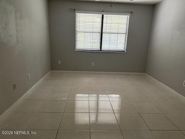 3046 Blue Heron Dr S - Photo 7 of 16