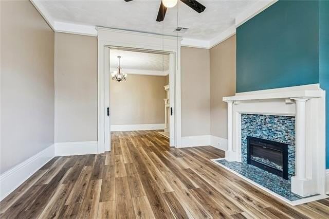 1916 Amelia St - Photo 2 of 15
