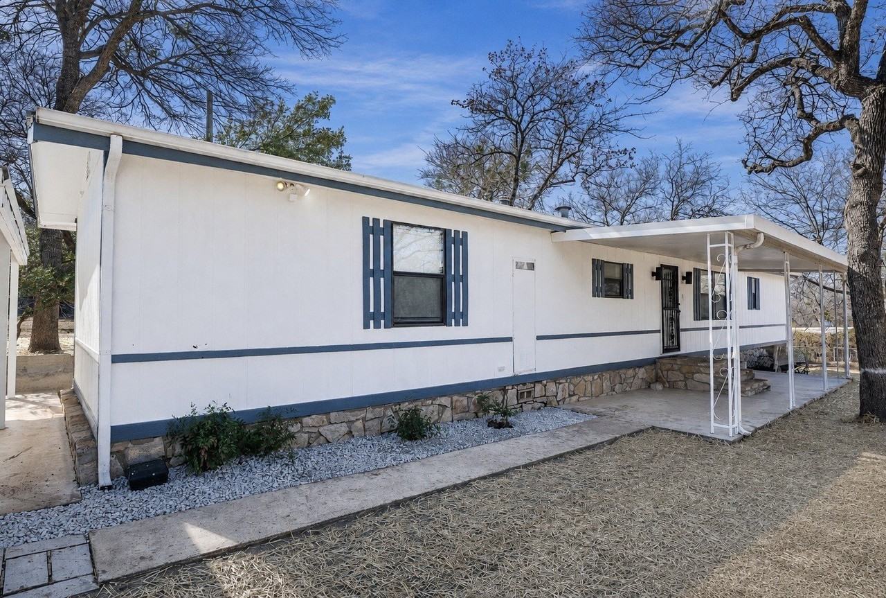 6048 Hidden Cir - Photo 4 of 16