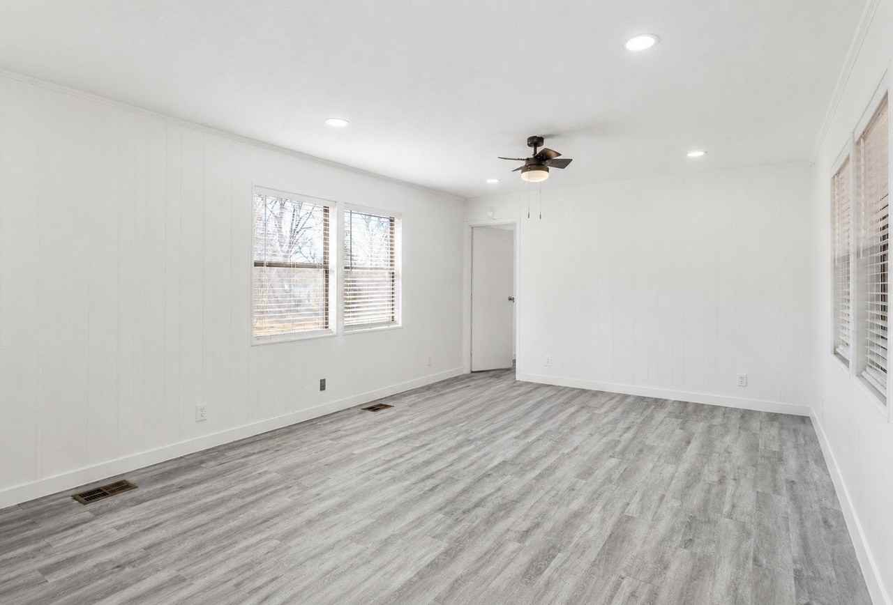 6048 Hidden Cir - Photo 6 of 16