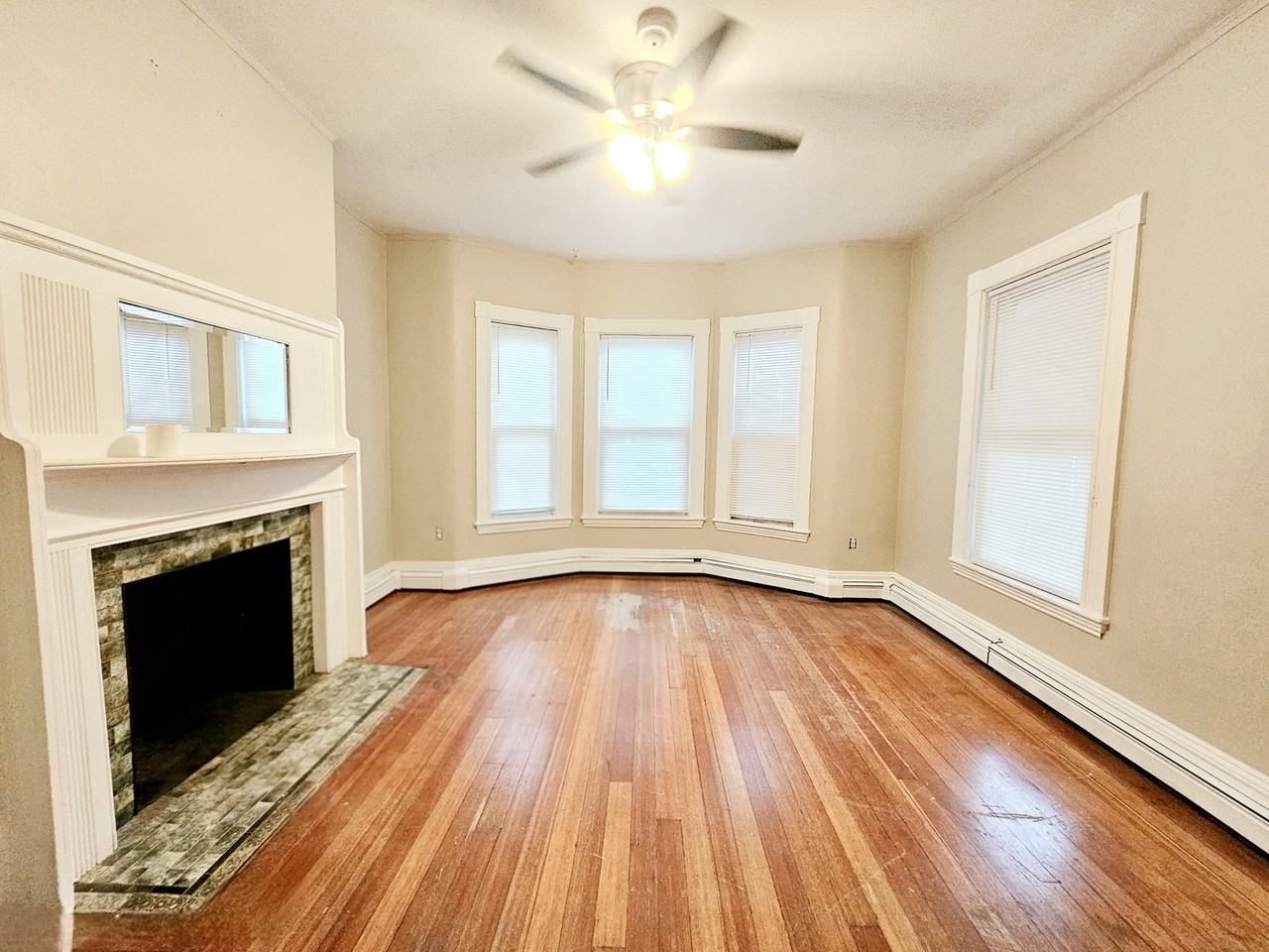 64 Murdock St #8
