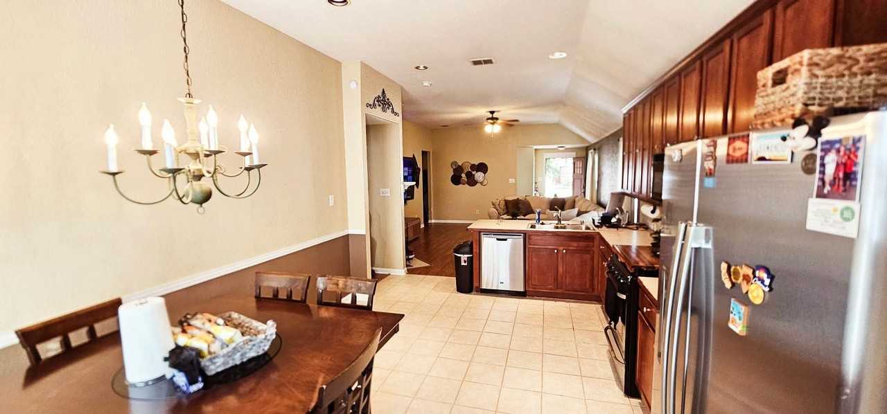 13744 Village Vista Dr - Photo 6 of 28