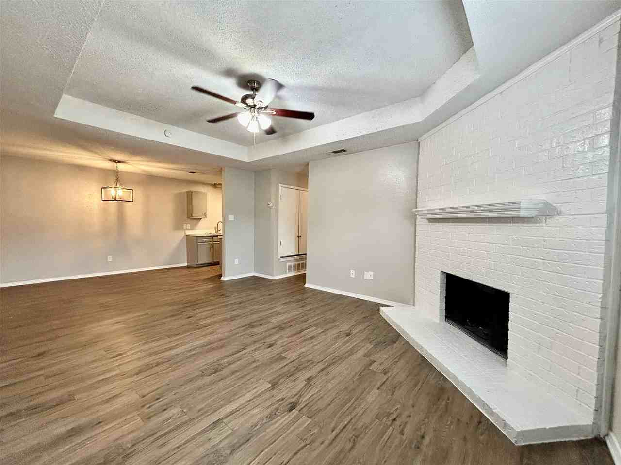 7514 Connie Ln - Photo 3 of 11
