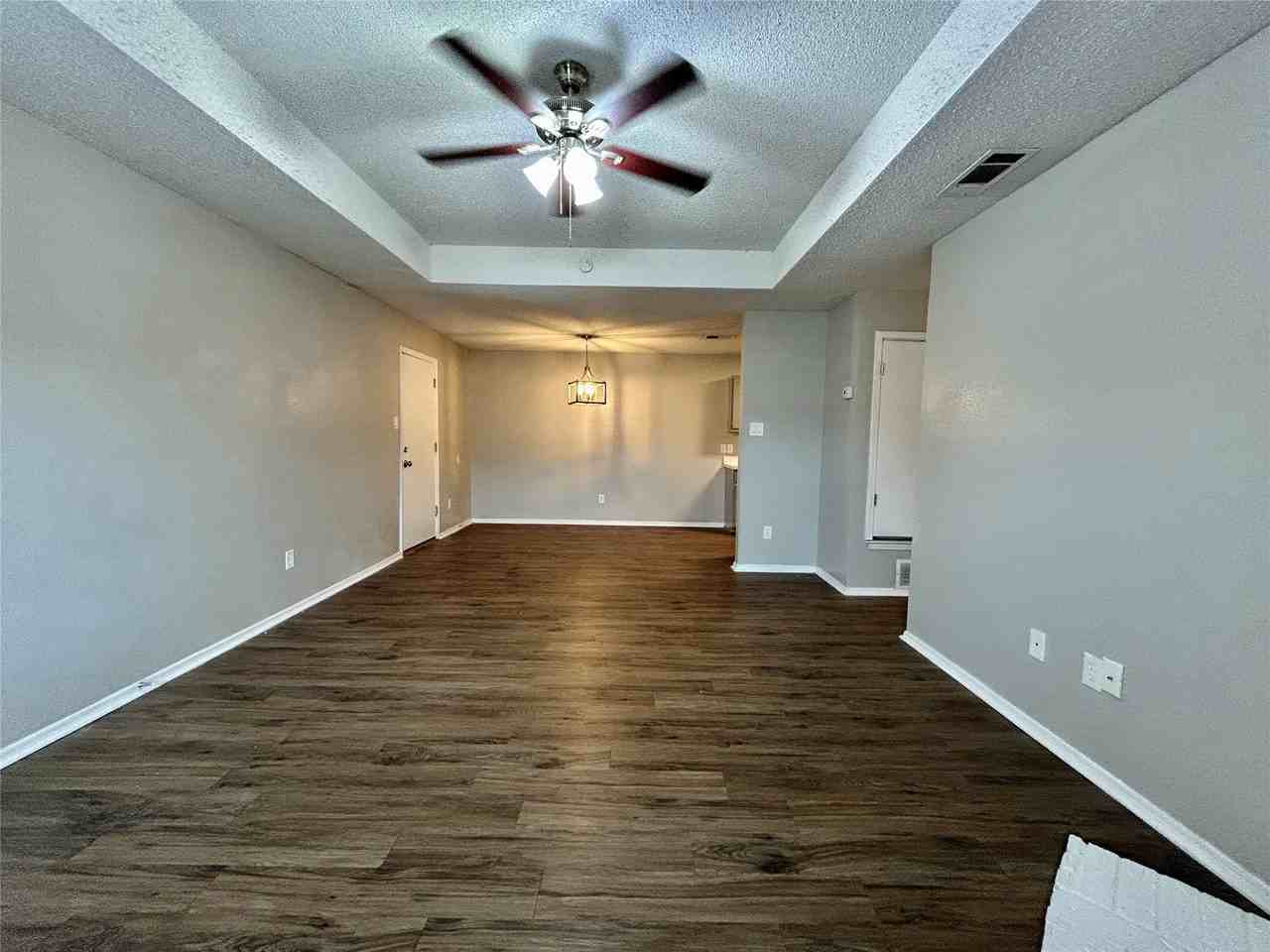 7514 Connie Ln - Photo 4 of 11