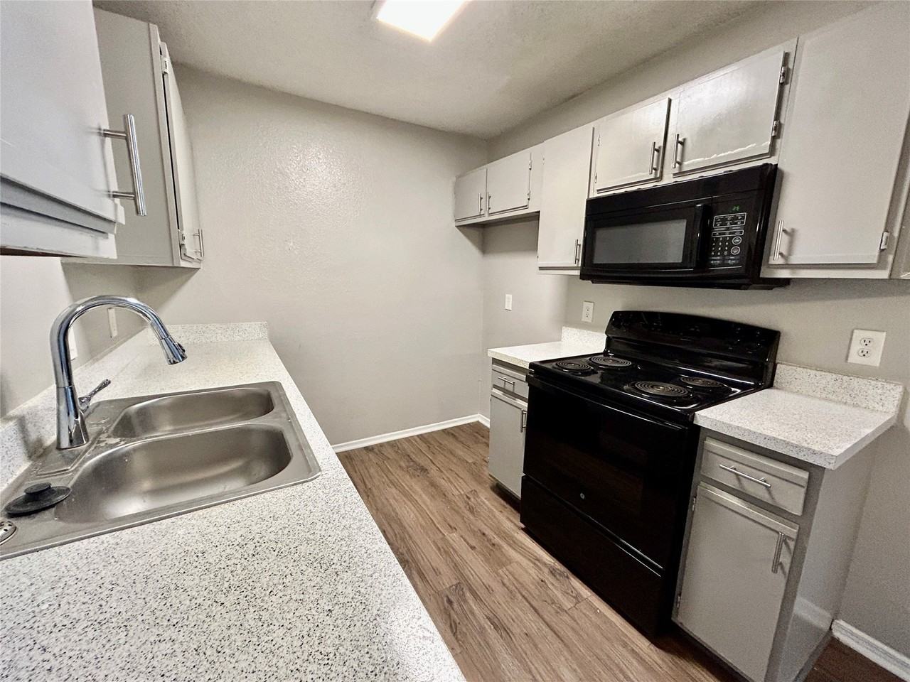 7514 Connie Ln - Photo 5 of 11