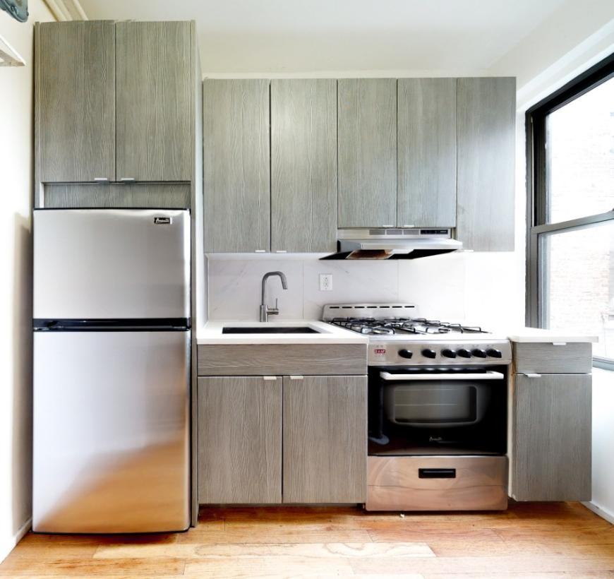 254 Seaman Ave - Photo 3 of 6