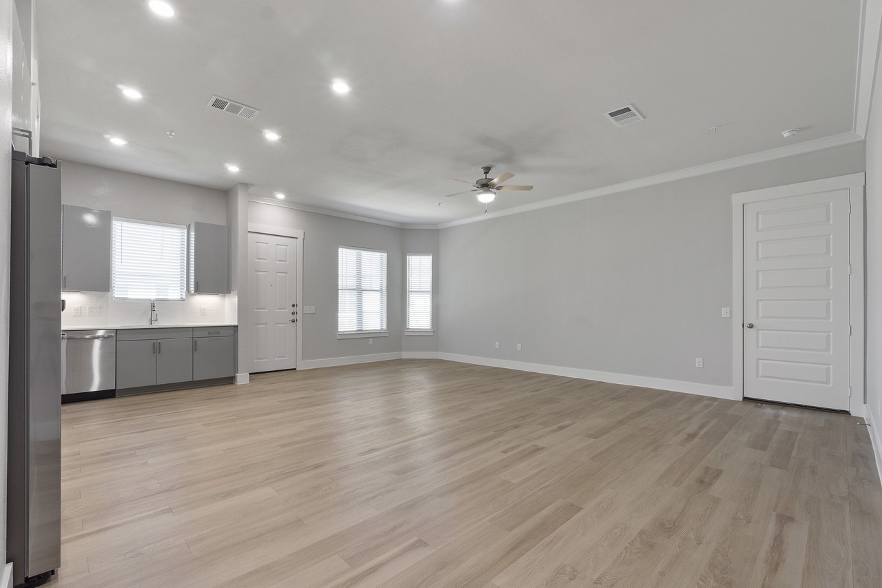 8224 Idyllic Pl - Photo 6 of 24