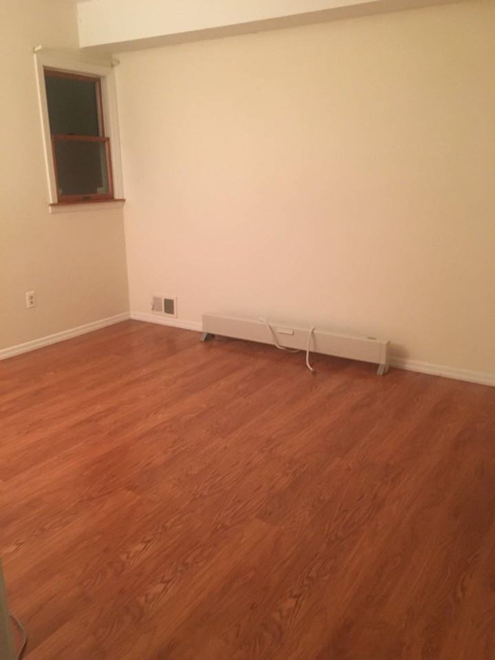 249 Warwick Ave #2 - Photo 4 of 10