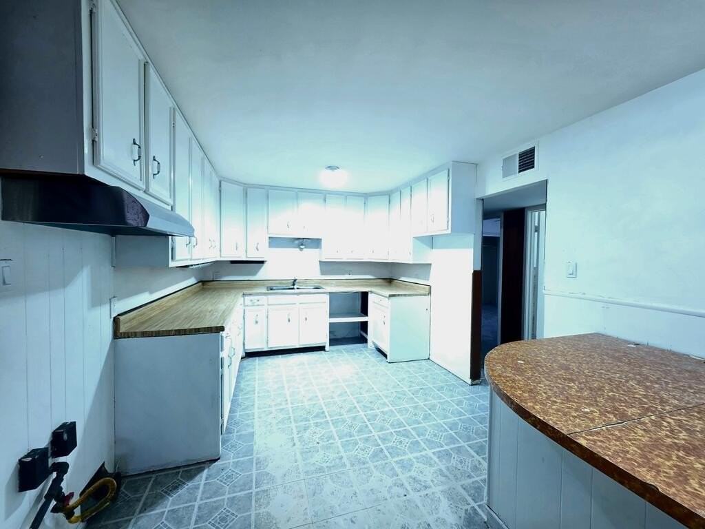 1503 Keeling St - Photo 4 of 20