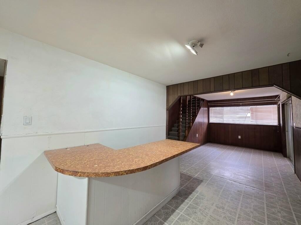 1503 Keeling St - Photo 6 of 20