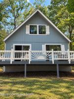 featured image of 102 Price St