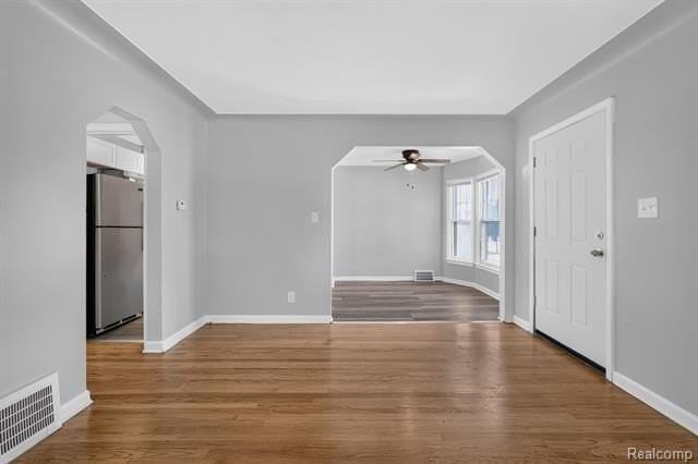 20206 Greeley St - Photo 3 of 20