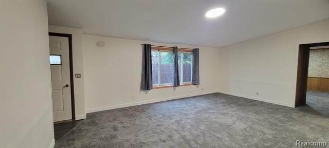 38 Earlmoor Blvd - Photo 5 of 14