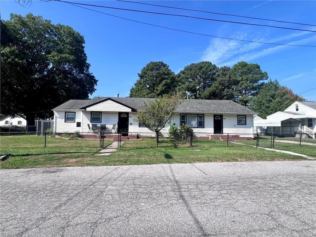 3307 Herbert St - Photo 2 of 27