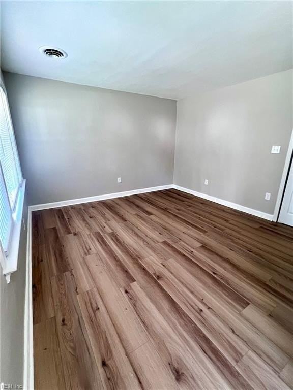 3307 Herbert St - Photo 5 of 27