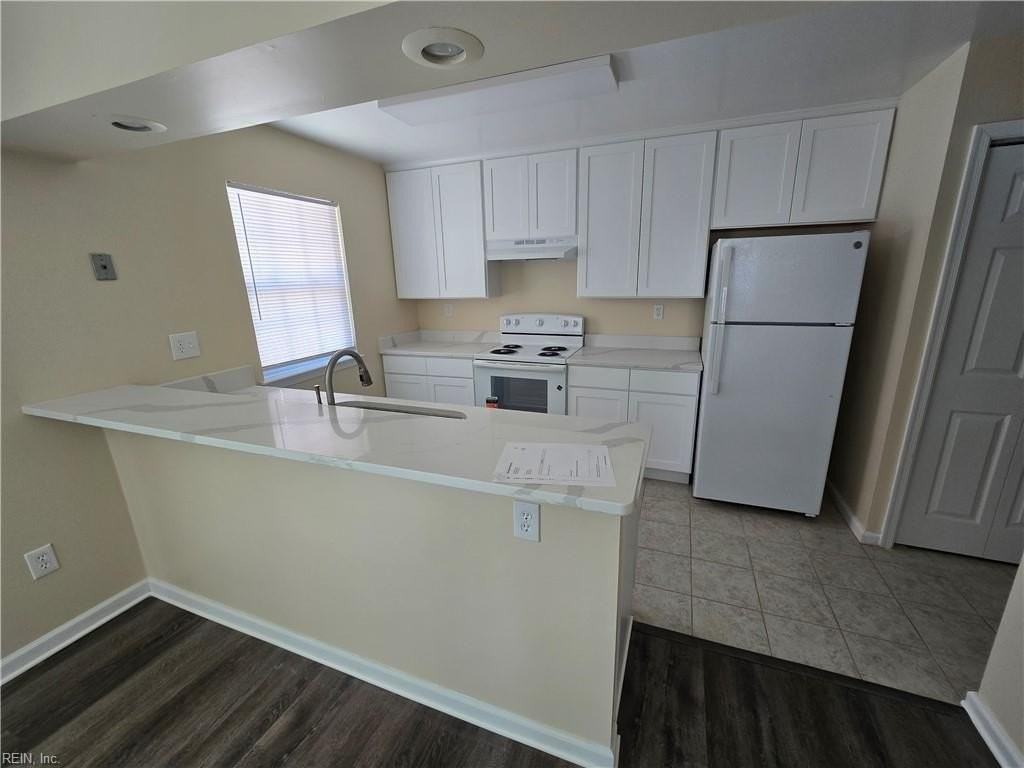 4638 Genoa Cir - Photo 4 of 13