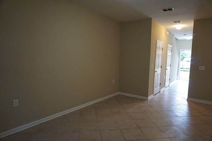 8172 Oden Ave - Photo 3 of 17