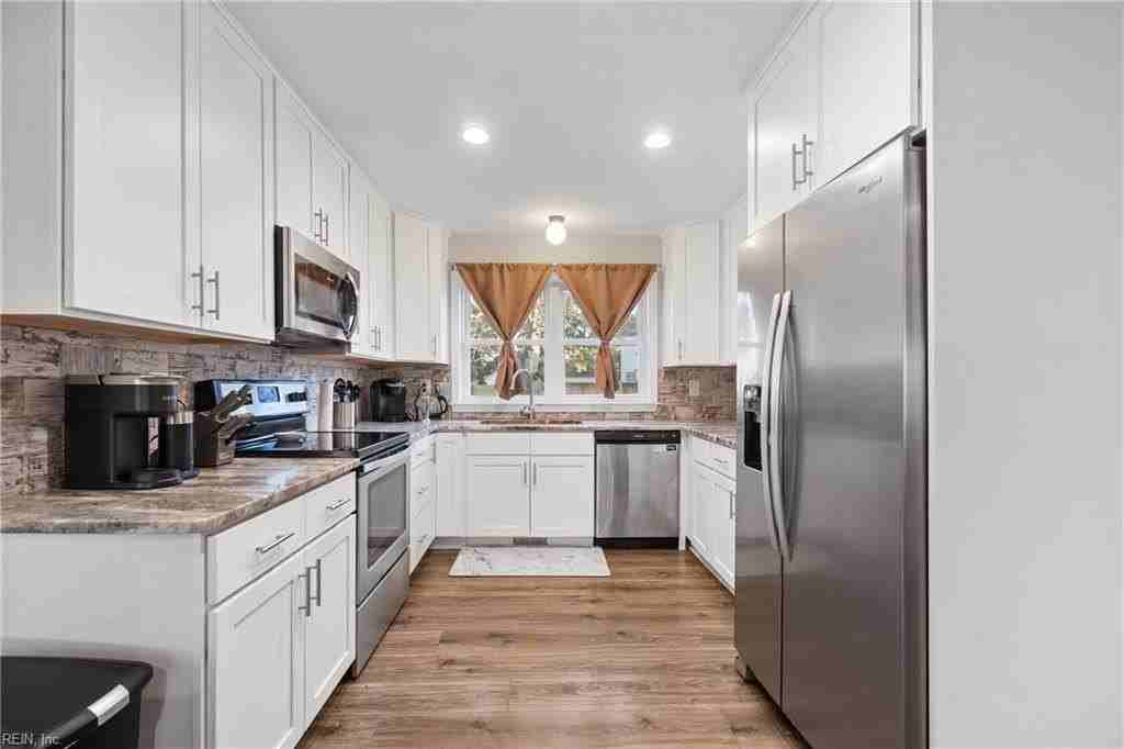 3581 Norland Cir - Photo 4 of 21