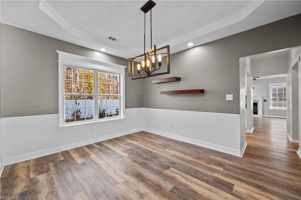 2940 Mimosa Ct - Photo 5 of 39