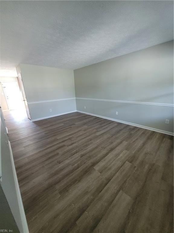 7512 Camp Okee Dr - Photo 2 of 17