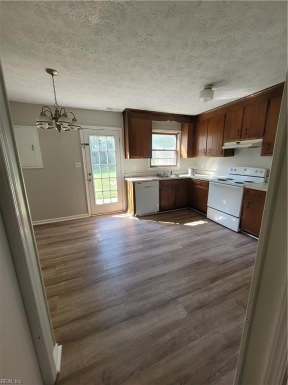 7512 Camp Okee Dr - Photo 6 of 17