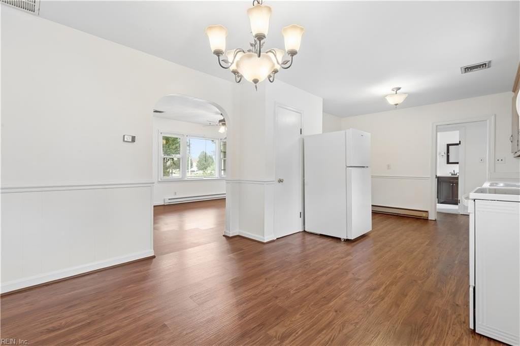 3605 Weiss Ln - Photo 6 of 30