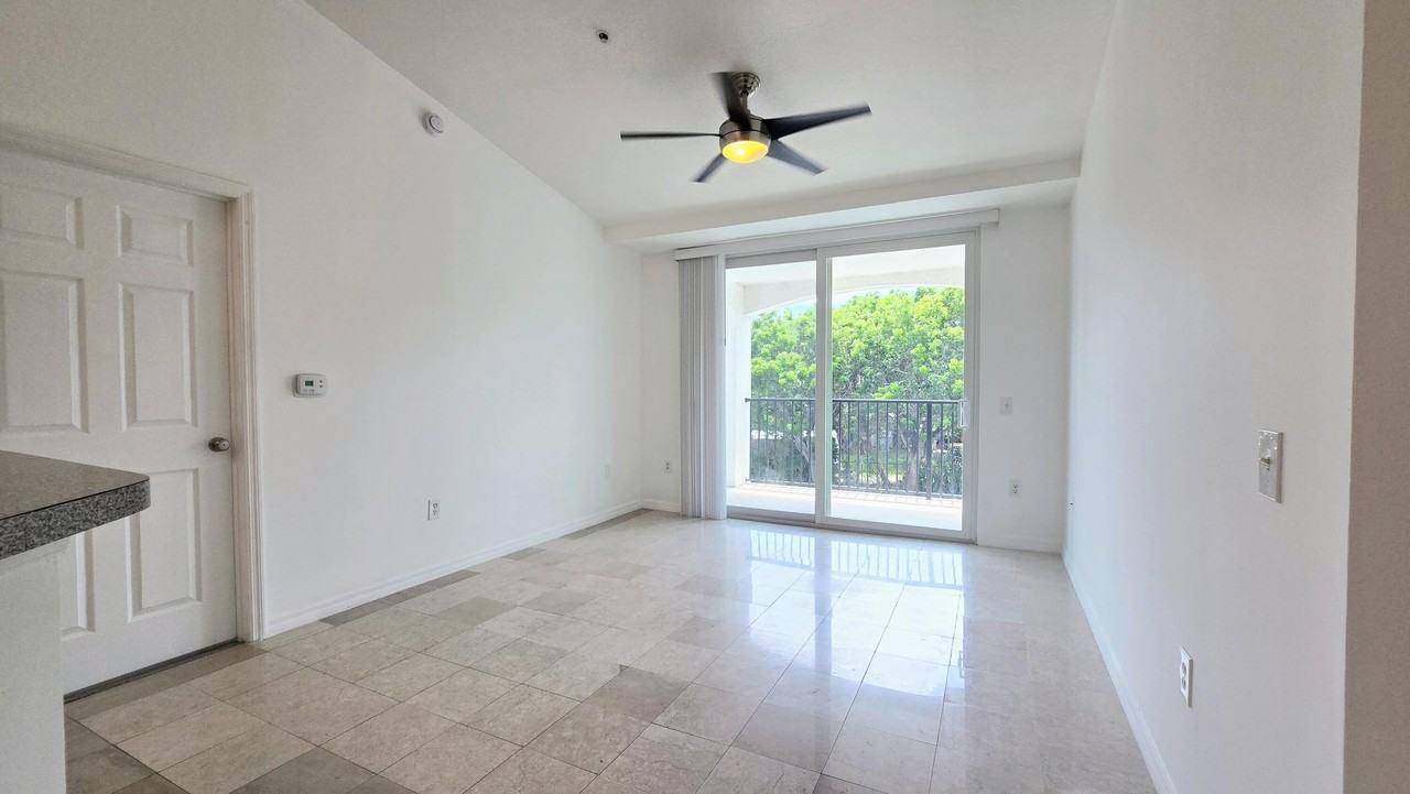 819 Villa Cir - Photo 5 of 20