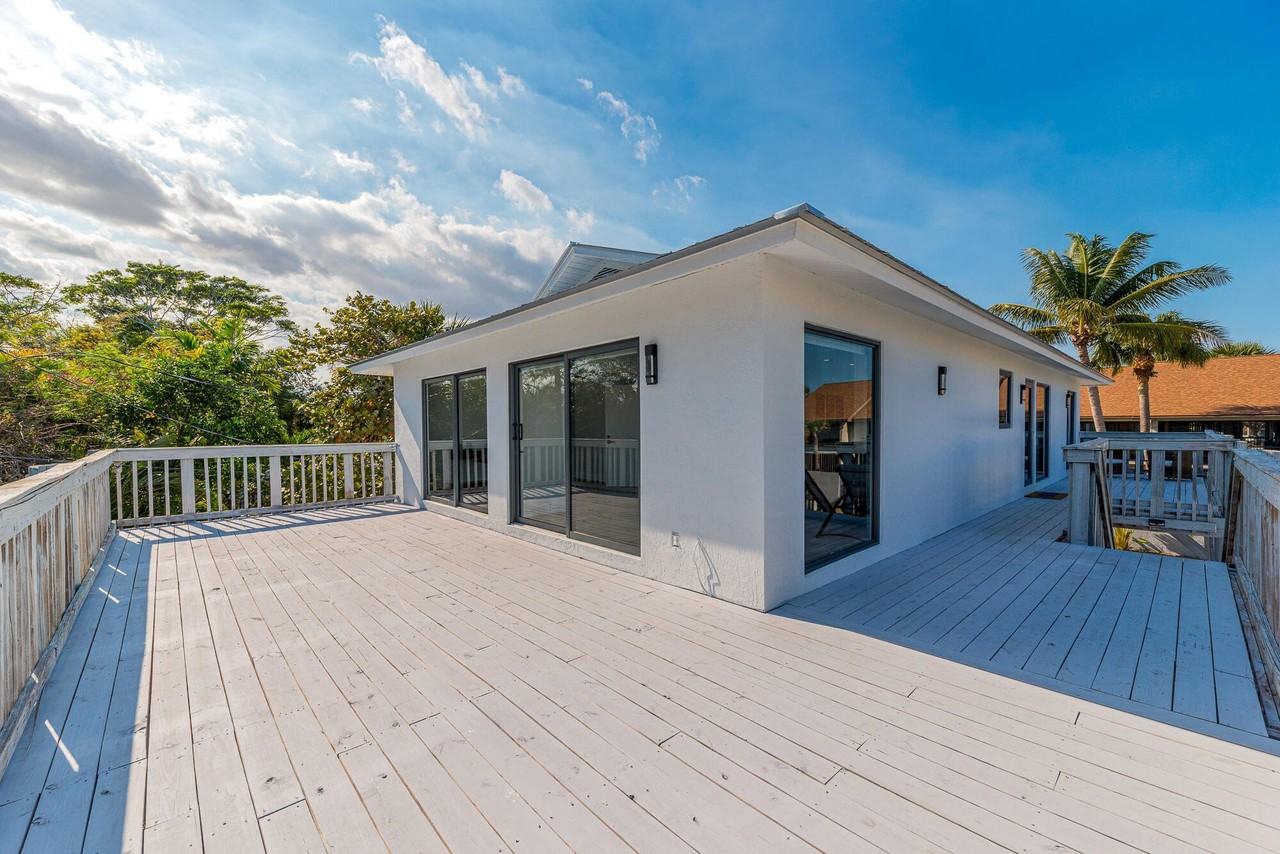 1712 Ne Seahorse Pl - Photo 6 of 26