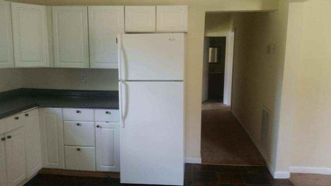 839 W Virginia St - Photo 3 of 9