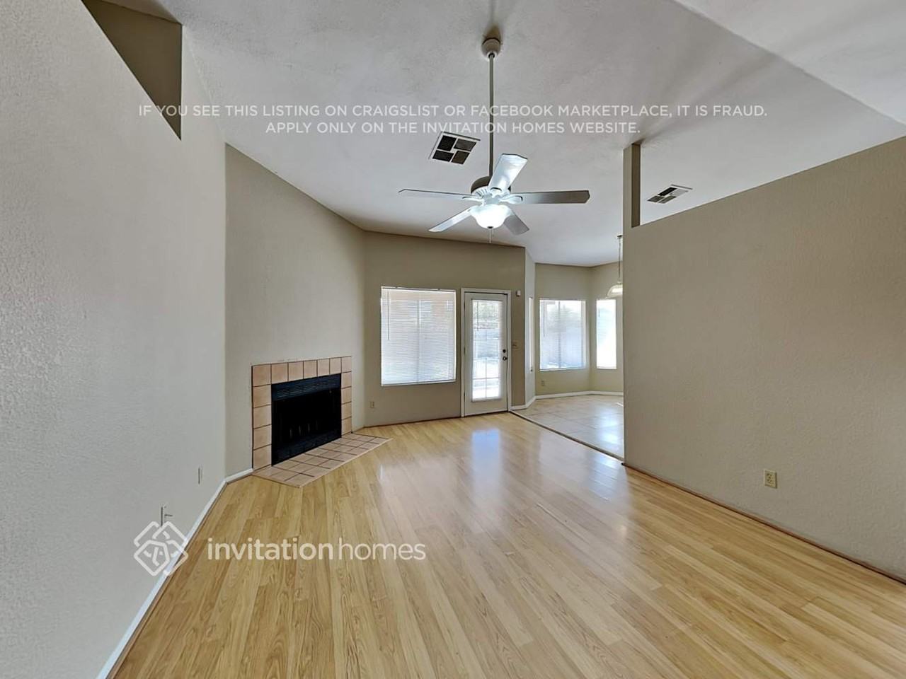 5427 N 74th Ave - Photo 4 of 17
