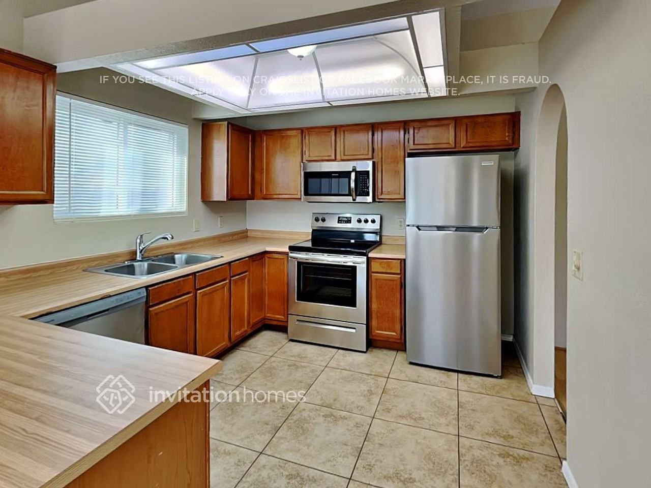5427 N 74th Ave - Photo 7 of 17